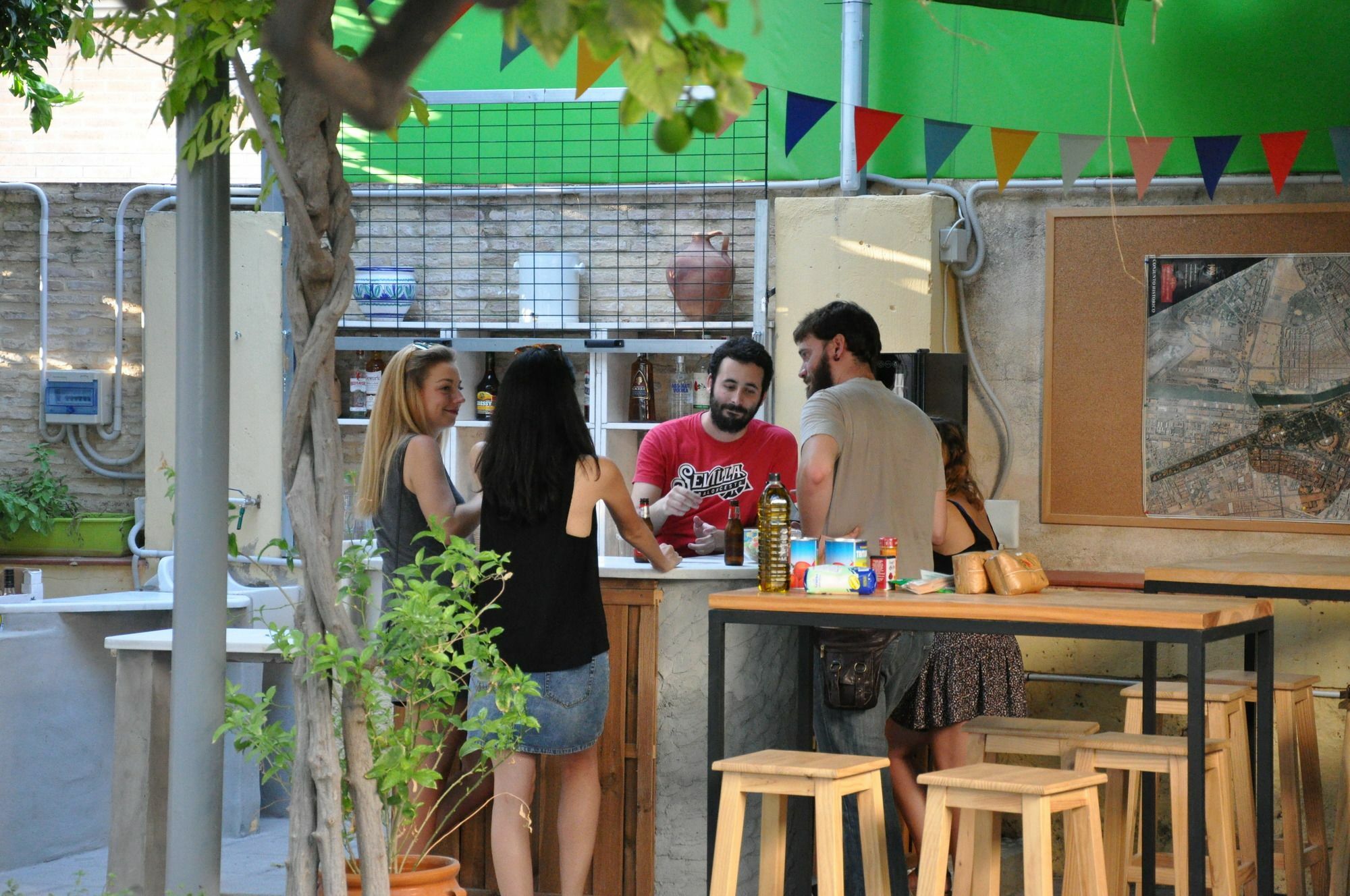 Lemon Garden Hostel Sevilla Exterior foto